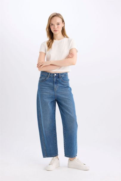 Jean taille haute longueur cheville Coupe carotte