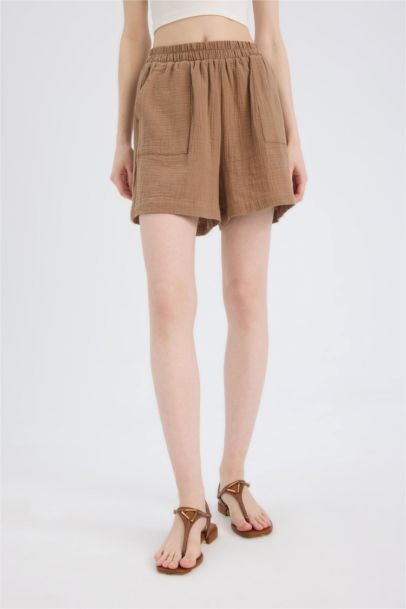 Regular Fit Muslin Elastic Band Short Leg Shorts