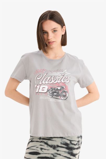 Regular Fit Crew Neck Short Sleeve T-Shirt