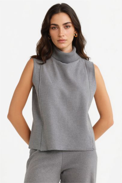 Regular Fit Turtleneck Tank Top