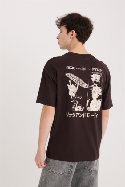 تيشيرت قطن اوفر سايز مطبوع برقبة مستديرة من ريك ومورتي