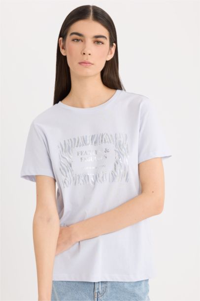 تيشيرت فلورال قصة مريحة بياخة مستديرة