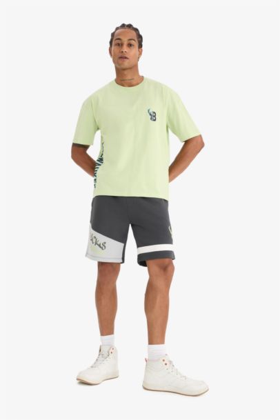 NBA Milwaukee Bucks Oversize Geniş Kalıp Bisiklet Yaka Sırt Baskılı Kısa Kollu Tişört