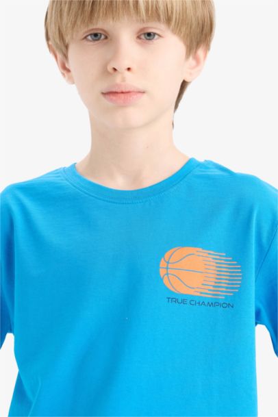 تيشيرت نص كم اولادي مطبوع قصة عادية برقبة مستديرة