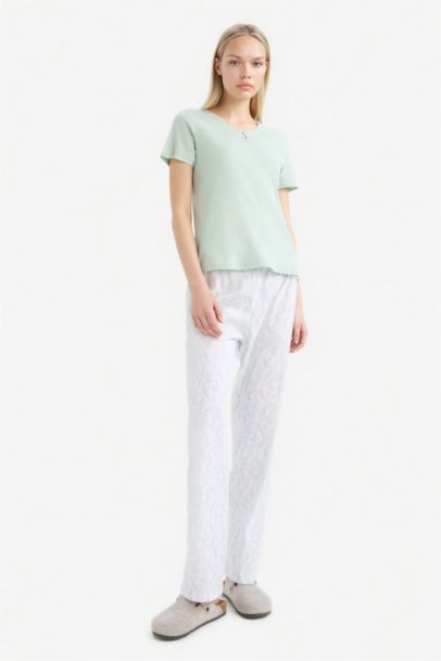 Fall in Love Regular Fit Top Bottom 2 Piece Pajama Set