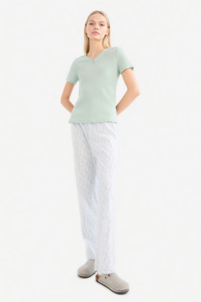 Fall in Love Regular Fit Top Bottom 2 Piece Pajama Set