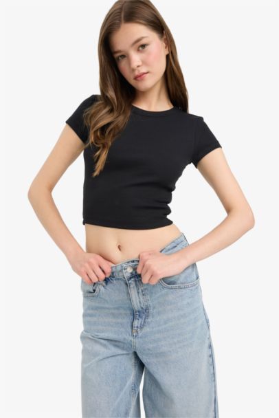Fitted Ribbed Camisole Short Sleeve T-Shirt