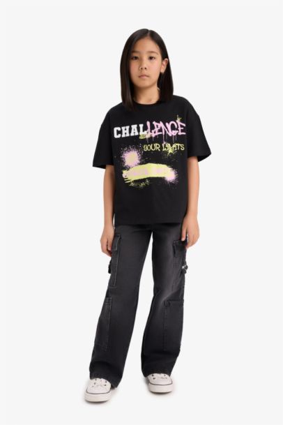 Girl Oversize Fit Crew Neck Short Sleeve T-Shirt