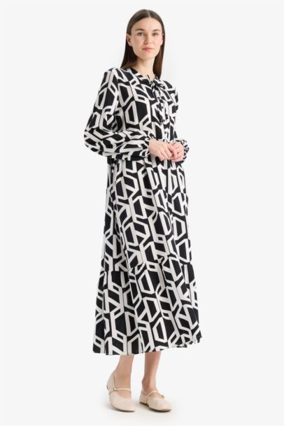 فستا طويل أسود منقوش كم طويل فيسكوز بياقة مستديرة