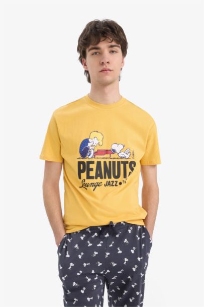 Snoopy Regular Fit Short Sleeve 2 Piece Set