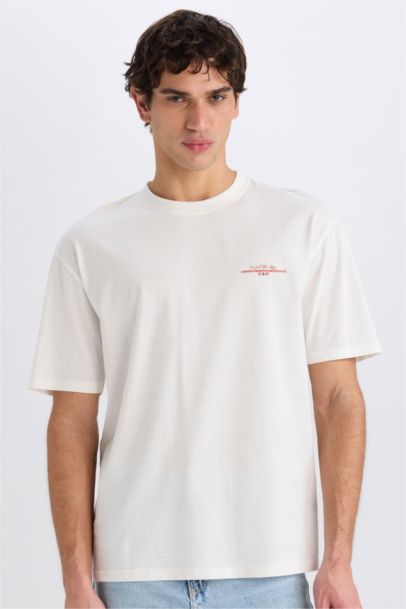 Boxy Fit Crew Neck Printed Short Sleeve T-Shirt