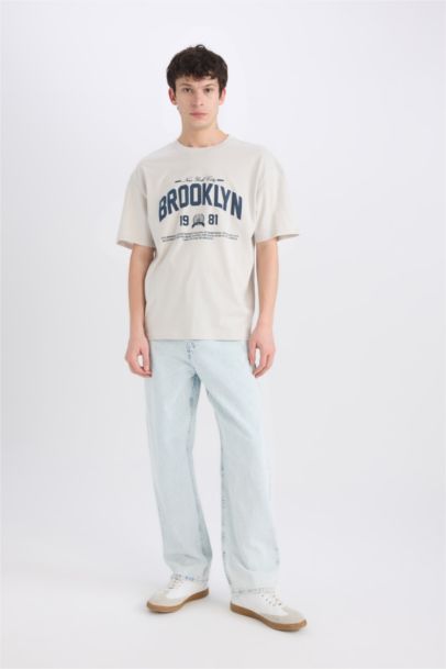 T-shirt Boxy imprimé à col rond et manches courtes