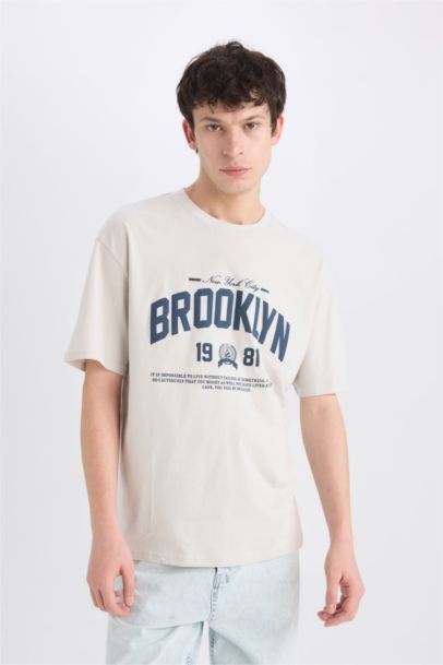 T-shirt Boxy imprimé à col rond et manches courtes