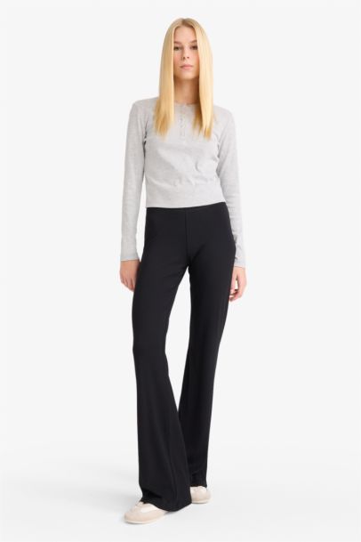 بنطلون مضلع فلير فيت برجل واسع شارلستون