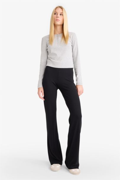 بنطلون مضلع فلير فيت برجل واسع شارلستون