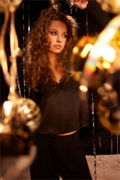 Sorbe x DeFacto Scoop Neck Lace Satin Blouse