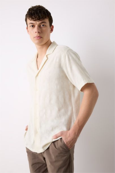 Regular Fit Apache Neck Short Sleeve Shirt