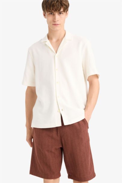 شورت برمودا قصة عادية بجيوب