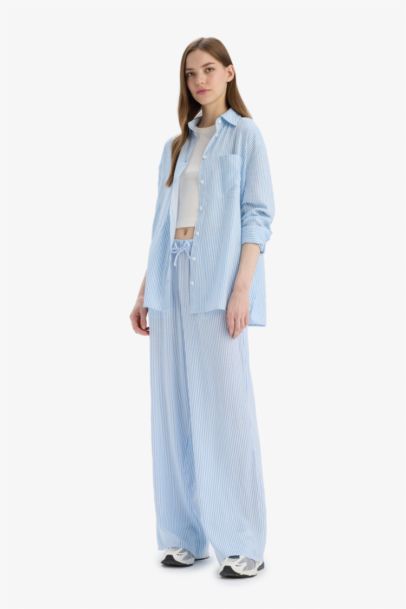 Pantalon en lin mélangé large à rayures