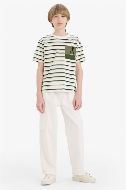 T-shirt rayé à col rond avec poche pour garçon