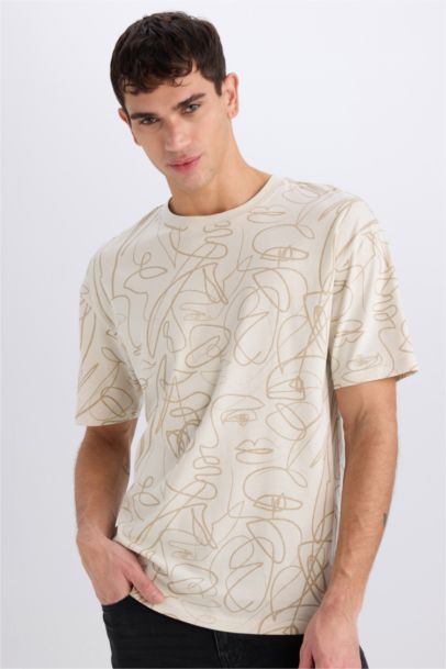 تيشيرت اوفر سايز نص كم برقبة مستديرة