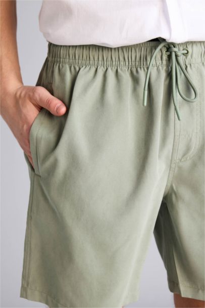 شورت بحر قصير قصة عادية