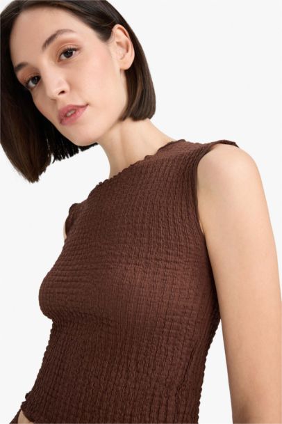 Slım Fıt Bisiklet Yaka Bürümcük Atlet