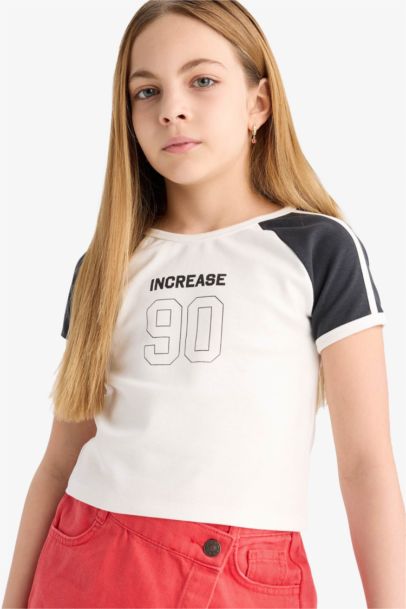 تيشيرت نص كم مضلع برقبة مستديرة