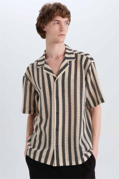 Regular Fit Apache Neck Short Sleeve Shirt