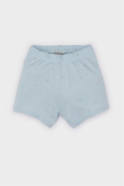 بيجامة من قطعتين