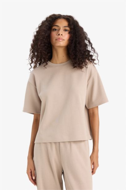 T-shirt oversize basique à col rond et manches courtes