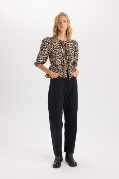 Fitted Round Neck Front Tied Poplin Leopard Blouse