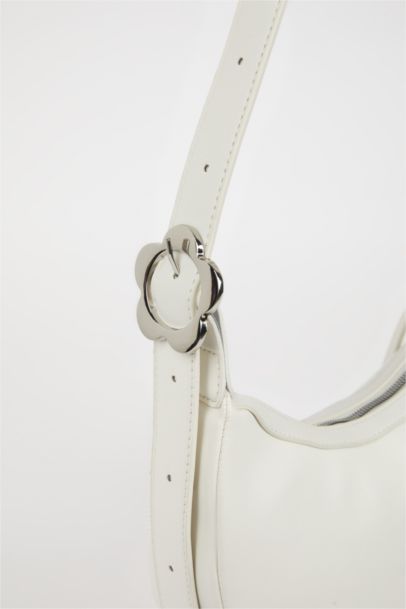 Woman Straw Shoulder Bag