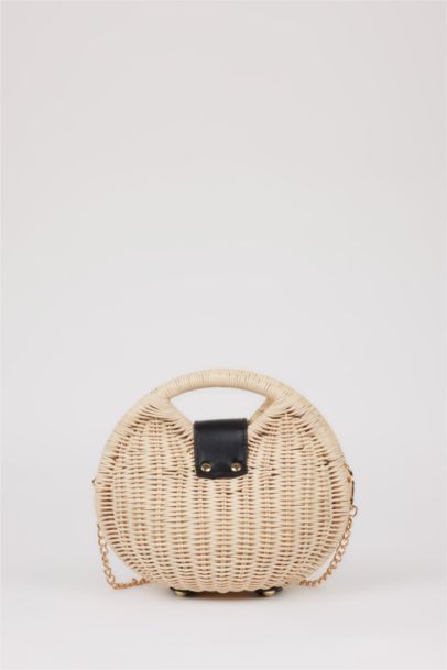 Woman Straw Shoulder Bag