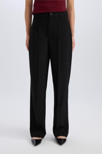 Pantalon classique taille normale à jambes larges