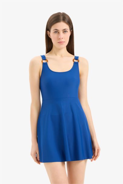 Regular Fit Yuvarlak Yaka Etekli Mayo