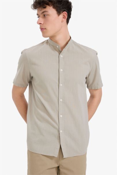 قميص قصة عادية بياقة بولو