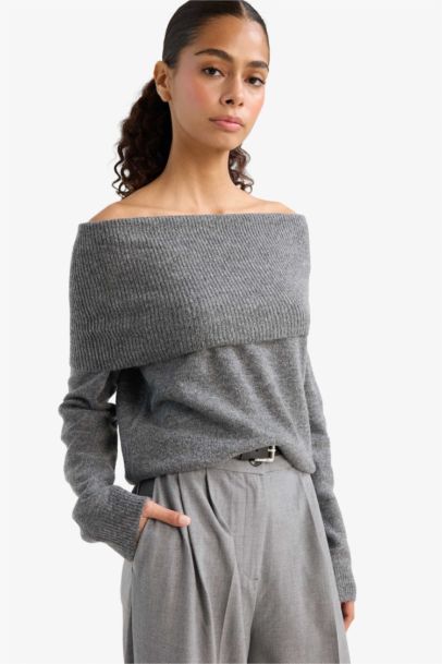 Regular Fit Off Shoulder Knitwear Pullover