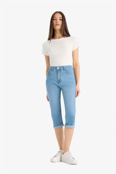 Normal Waist Denim Capri