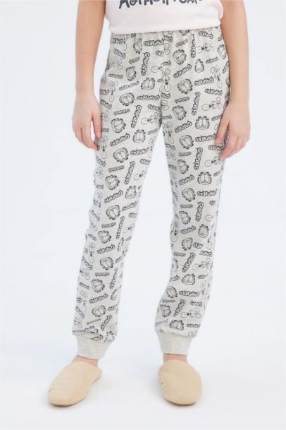 بيجامة بنات بطبعة غارفيلد قصة عادية من قطعتين