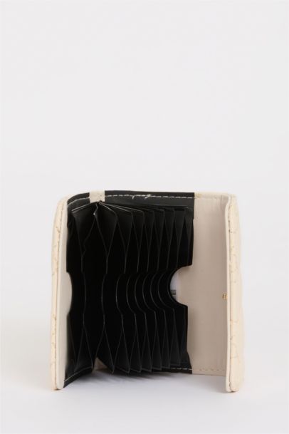 Woman Faux Leather Business Card Wallet