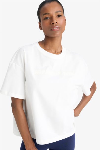 Woman Short Sleeve T-Shirt