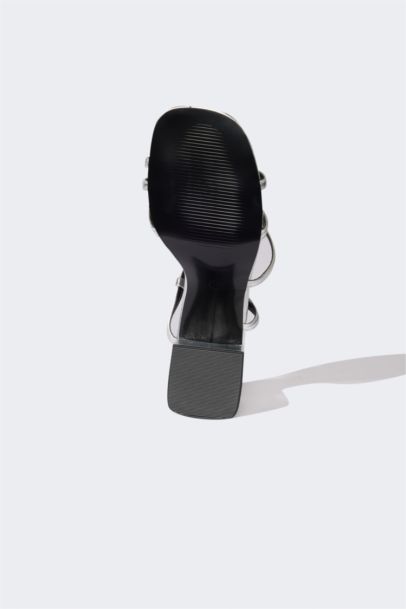 Woman Faux Leather Heeled Sandals