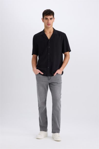 Regular Fit Apache Neck Short Sleeve Shirt