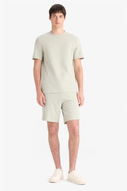 شورت كابري قصة عادية