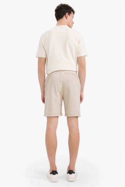 Short Bermuda basique à coupe régulière pour homme