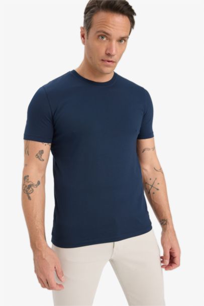 Slim Fit Dar Kesim Bisiklet Yaka Esnek Kumaş Kısa Kollu Tişört