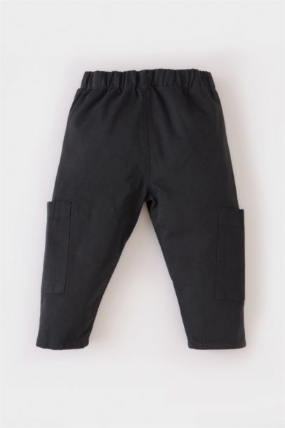 بنطلون كارجو بناتي بحافة ممزقة بجيب