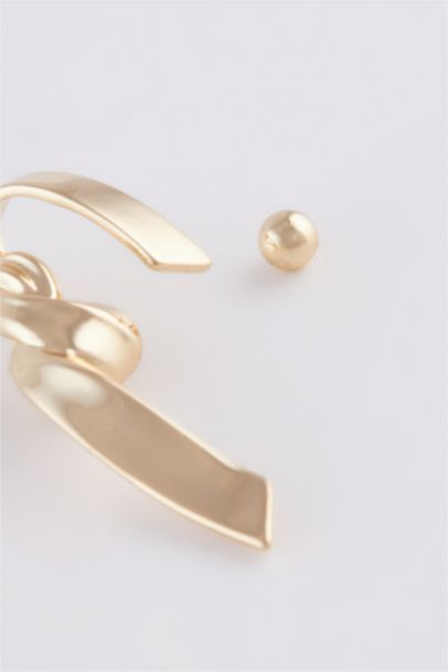 حلق ذهبي نسائي