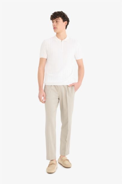 تيشيرت بولو من تريكو قصة عادية برقبة بولو